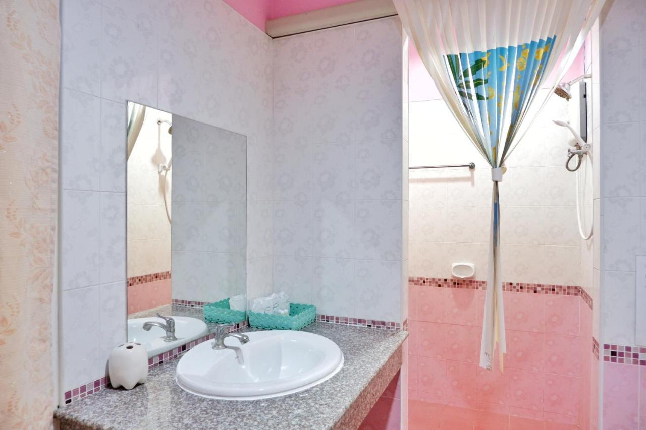 Bali Boutique Hotel Suratthani Surat Thani Exterior photo